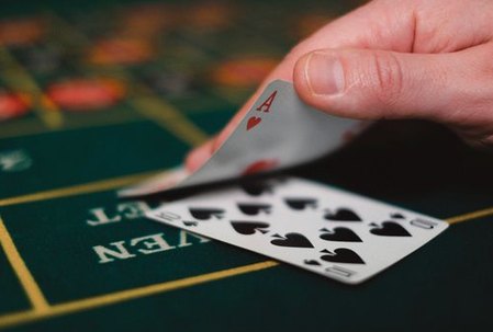 tải game Debet